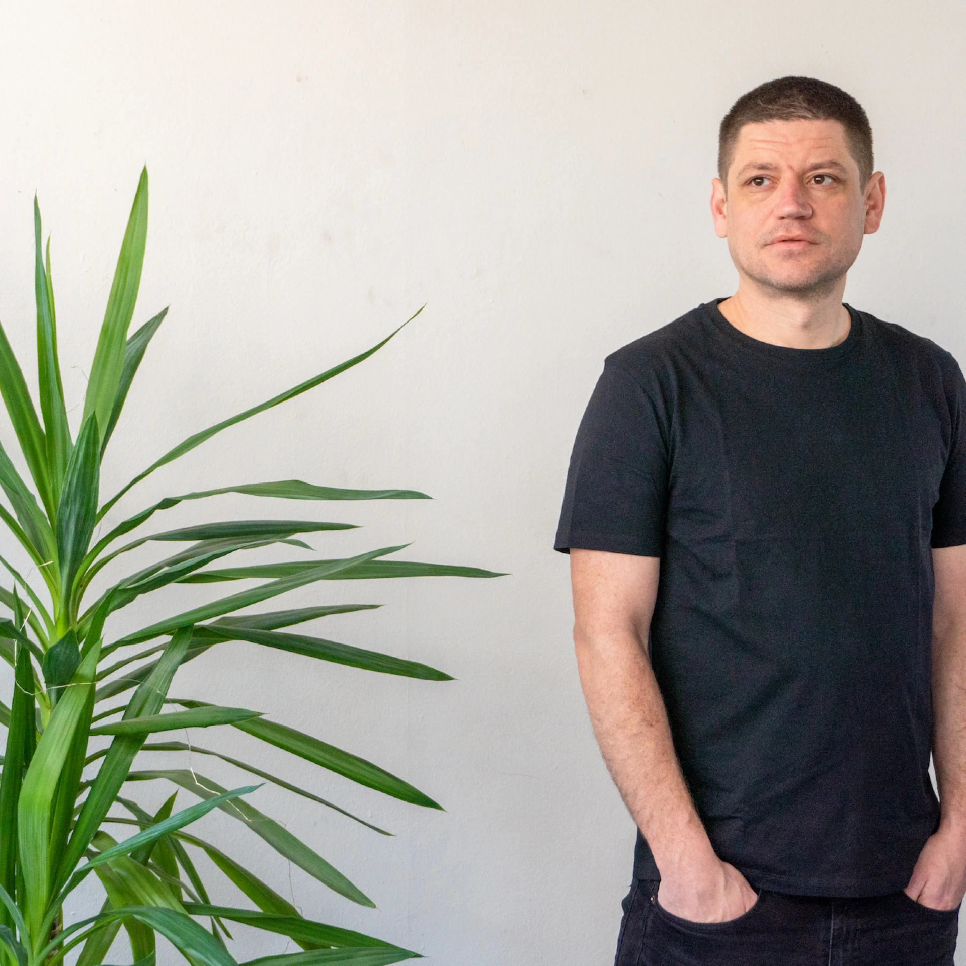 Artist Vasyl Grublyak at our guest studio. Foto: Frederick Preuschoft