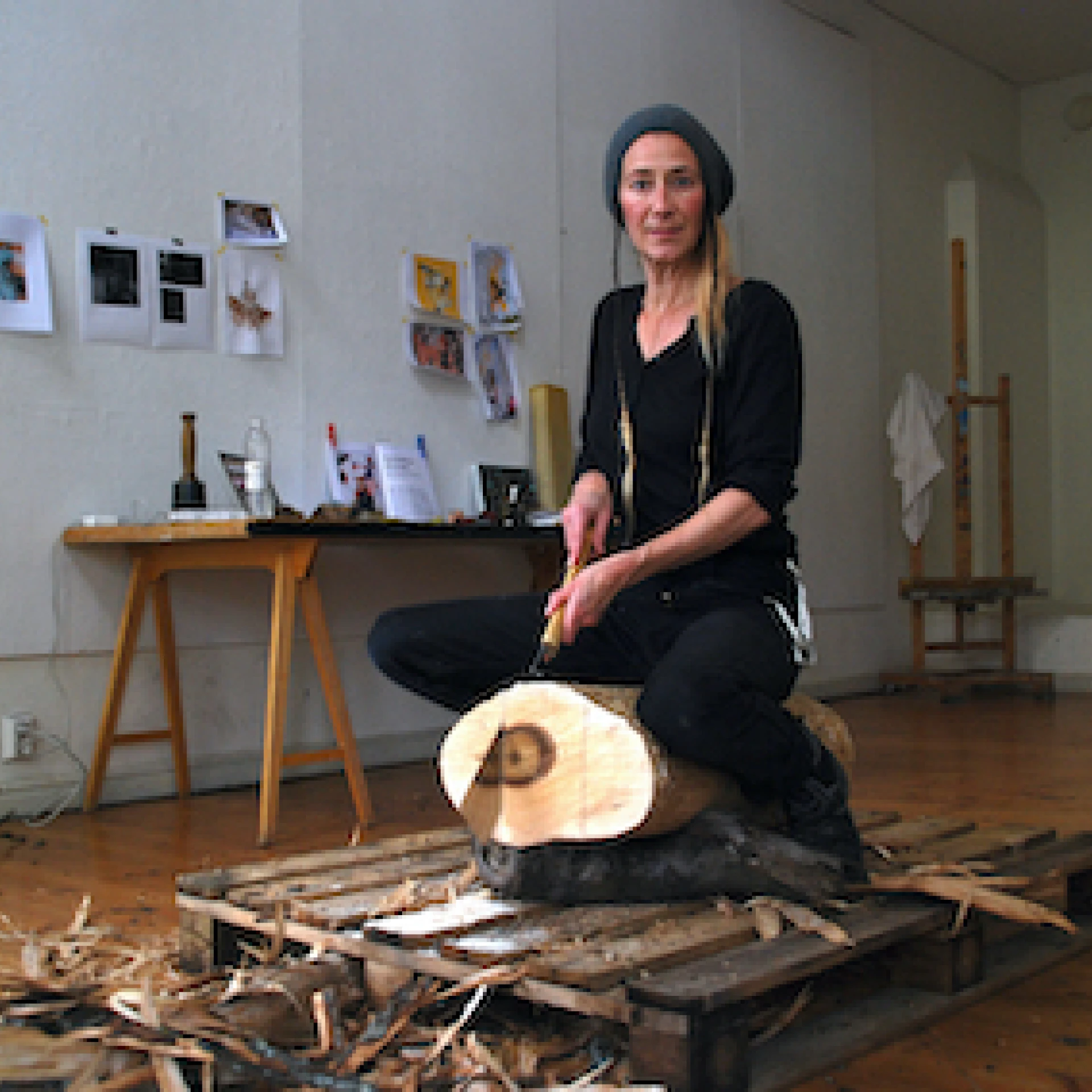 Sarah Hillebrecht in the studio, 2021