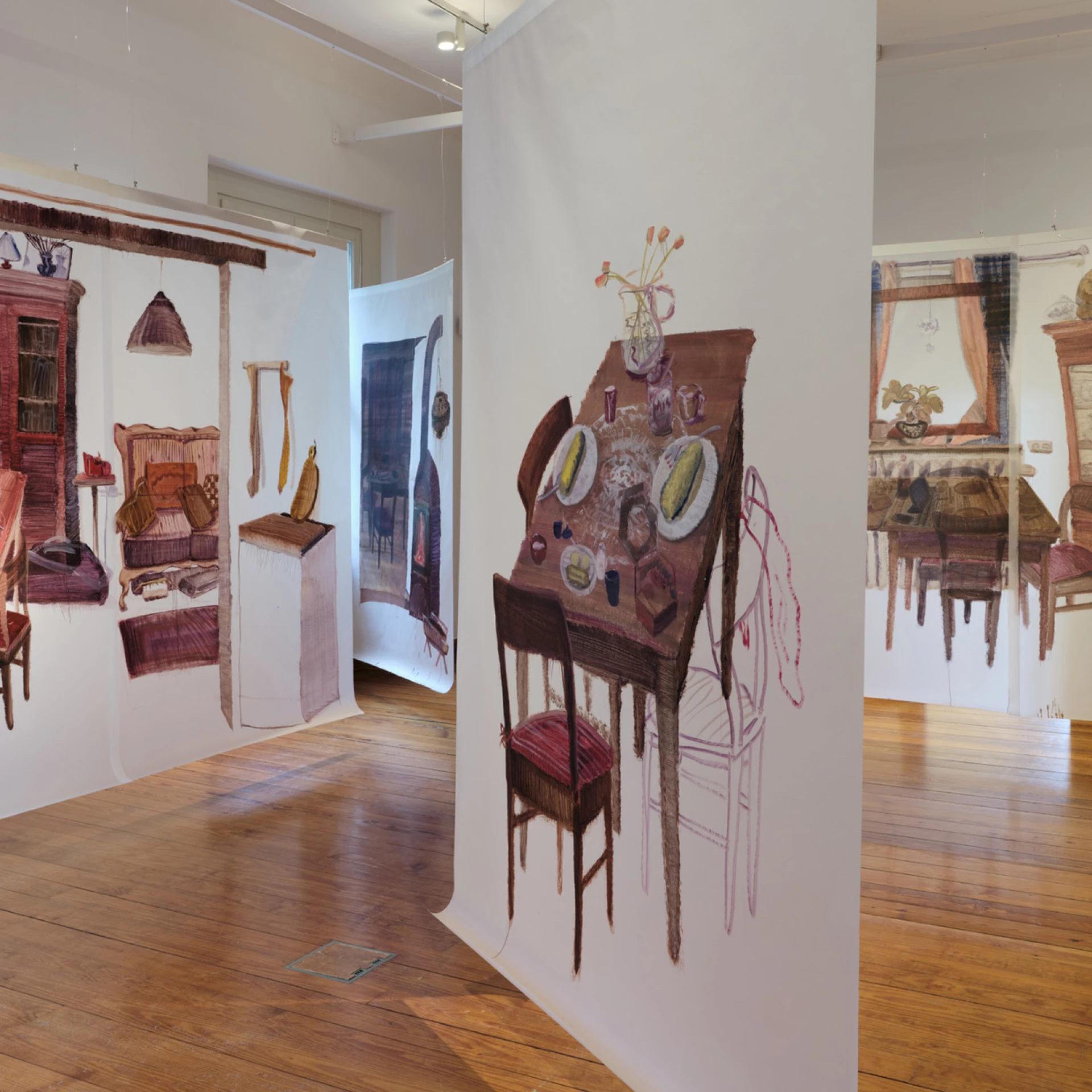 *o.T. (Findorff)*, 2023, Installation mit Öl auf Architekturpapier, Ausstellungsansicht Schloss Agathenburg, Foto Manfred Wigger