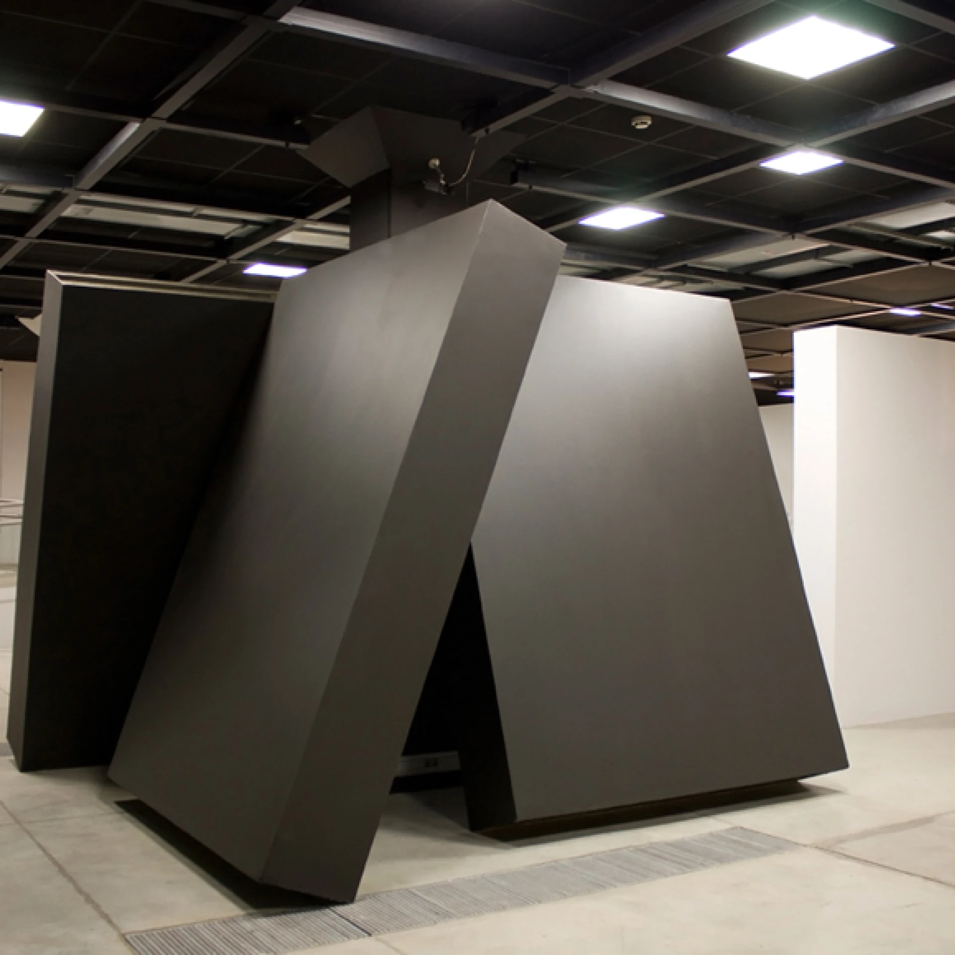 *Himmel und Hölle*, 2013, Riga Art Space, Riga (LV)