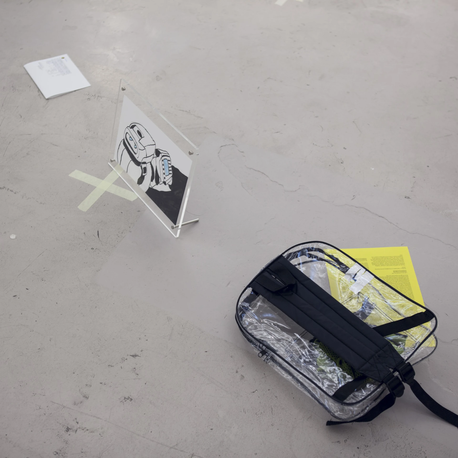 *Transparencies: 3 (or 6) Definition...*, 2018, Lecture Performance, Essayentwurf, Transparenter Rucksack, Acrylfarbe und Tinte auf Papier, Arbeitshandschuhe, Holster für Barcode Scanner
... from a Perspective of Networked and Standardised Labour