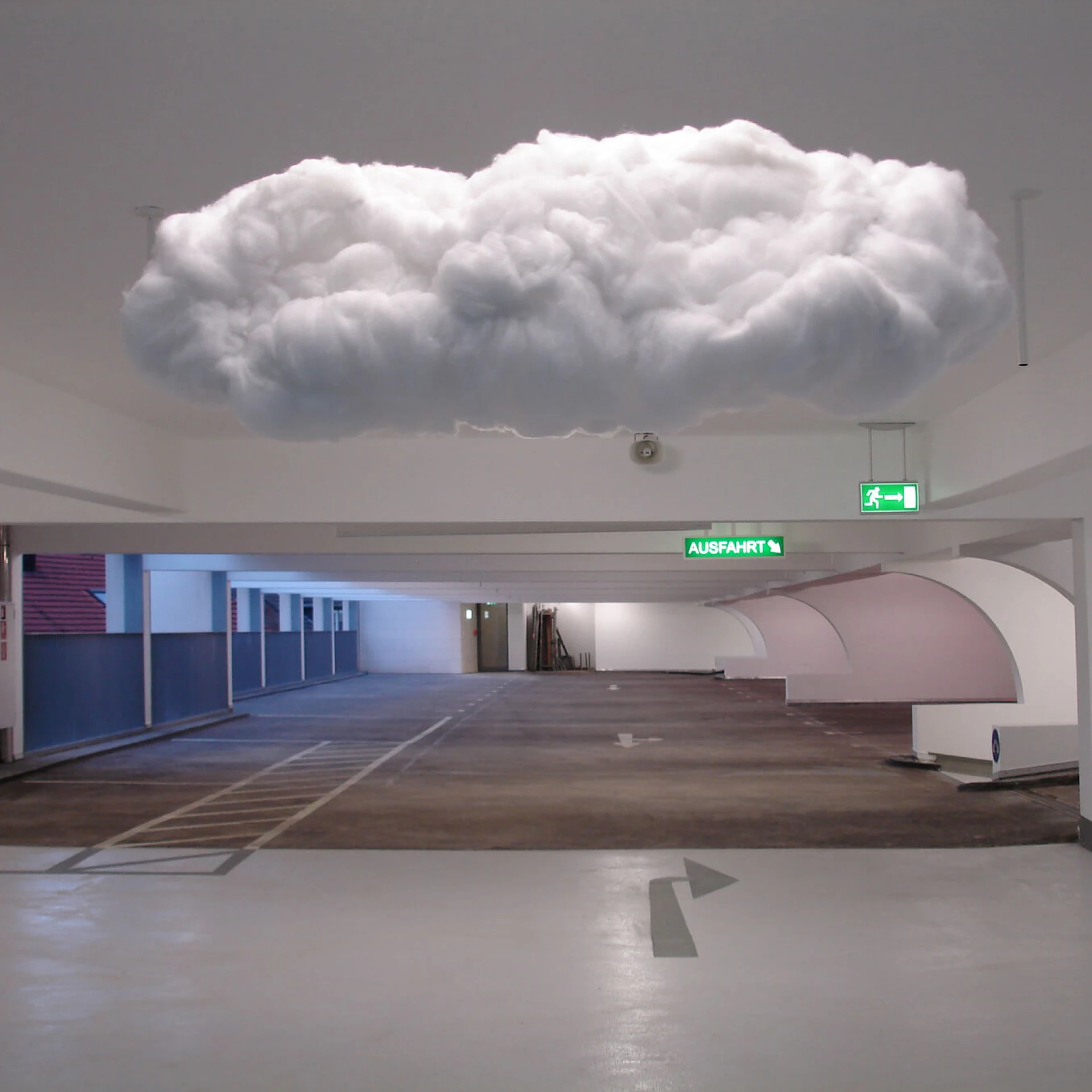*o.T.*, object, installation, car park Bremen, 2007